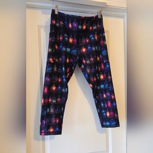 Like New-CVG "Pick Your Poison" Potion Bottle Capri Leggings Size M